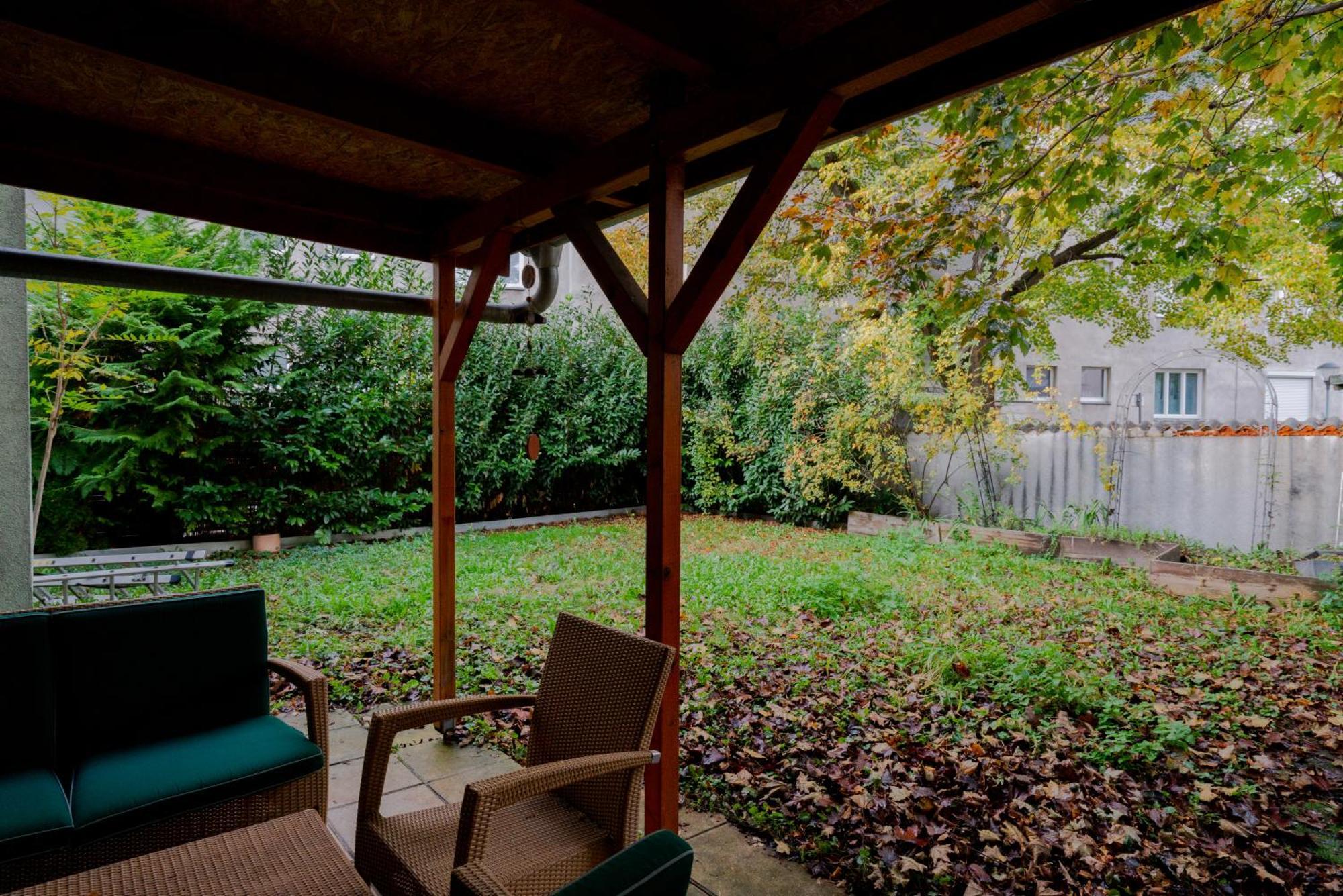 Bessemer - Charming Cottage With Garden เวียนนา ภายนอก รูปภาพ